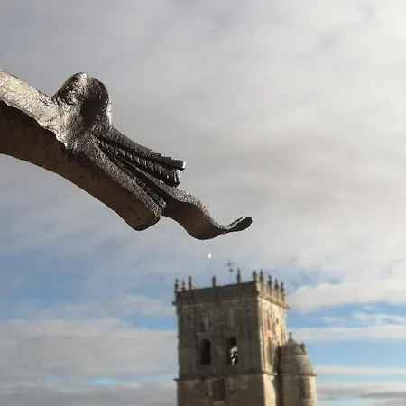 Palacio De Kro Guzmán